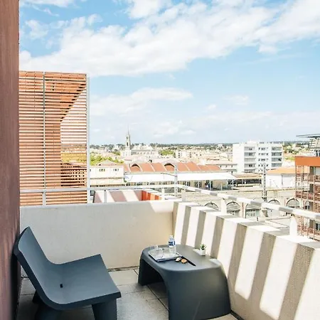 Twenty Business Flats Trigone מלון 3*