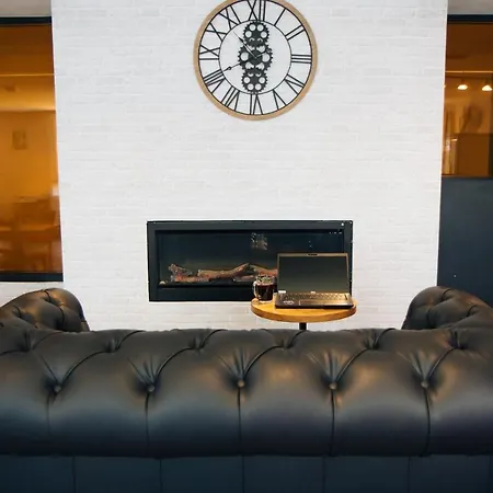 Twenty Business Flats Trigone Nîmes