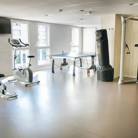 Hotel Twenty Business Flats Trigone 3*