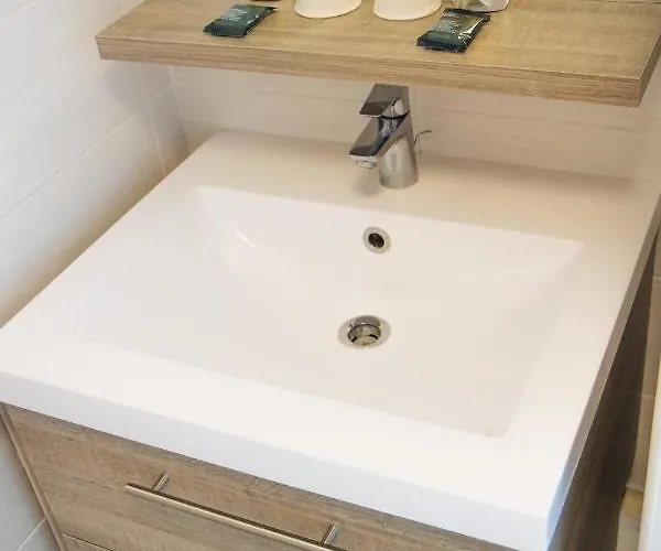 Twenty Business Flats Trigone