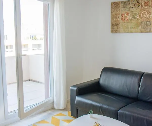 Twenty Business Flats Trigone Nîmes